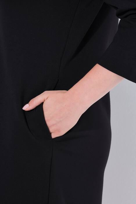 Robe midi avec empiècement en mesh, décolleté rond et manches 3/4