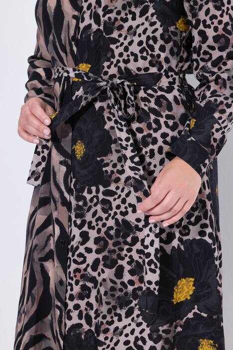 Vestido tipo blusa, forma en A, estampado parcheado animal