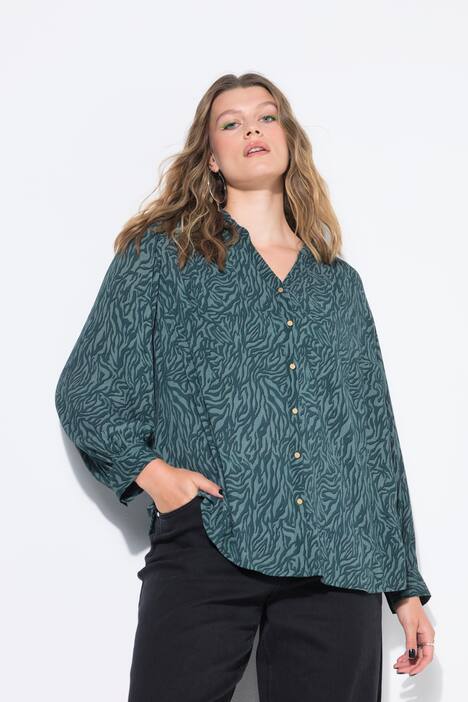 Blouse, ruimvallend model, crêpe, color zebra, volants