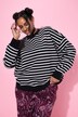 Sweatshirt, oversized, strepen, statement