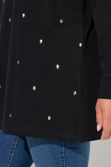 Sudadera, calaveras metálicas, manga larga
