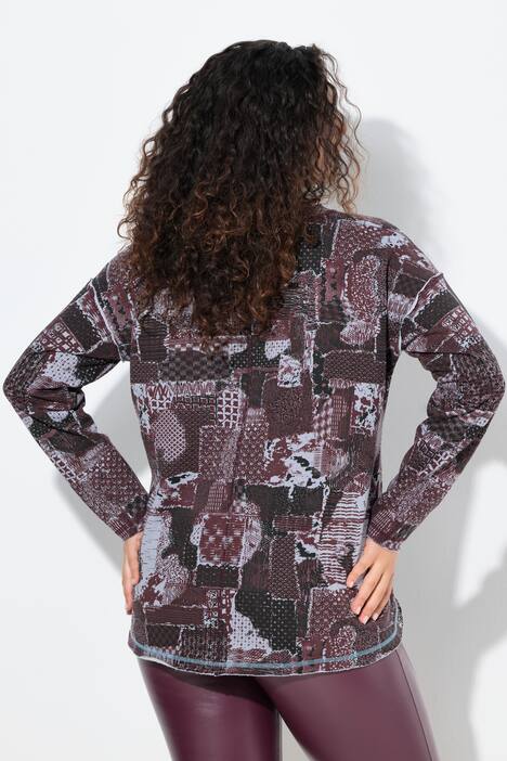 Felpa con stampa effetto patchwork, scollo a V e maniche lunghe