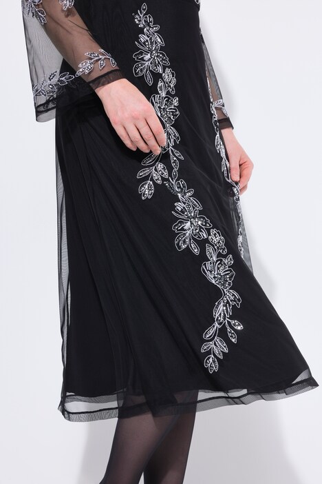 Abendkleid, Stickerei, V-Ausschnitt, Langarm