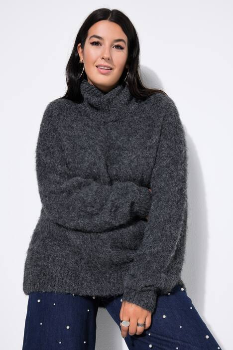 Coltrui, oversized, hairy breisel