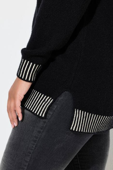 Pull coupe Straight Fit, col légèrement montant avec rayures