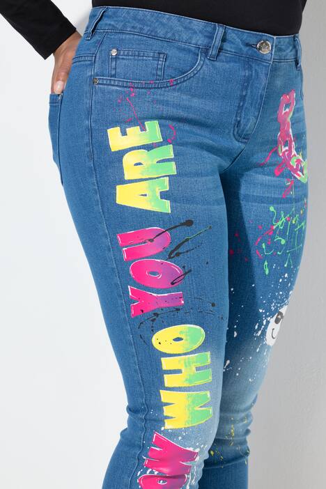 Vaqueros pitillo, slim, look usado, estampados de neón