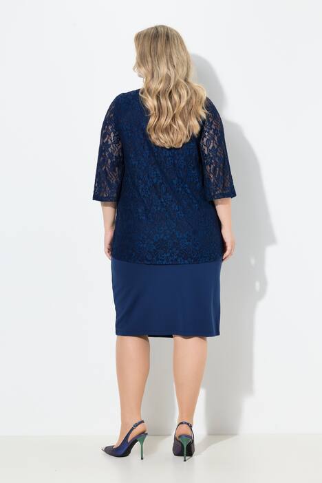 Robe en dentelle, fond de robe en jersey opaque