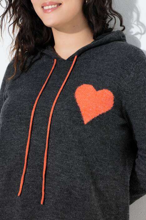 Maglione dal taglio dritto con cuoricino e cappuccio