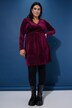 Robe en velours aspect scintillant, esprit cache-cœur, manches longues