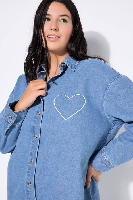 Chemise en jean oversize, cœur brodé