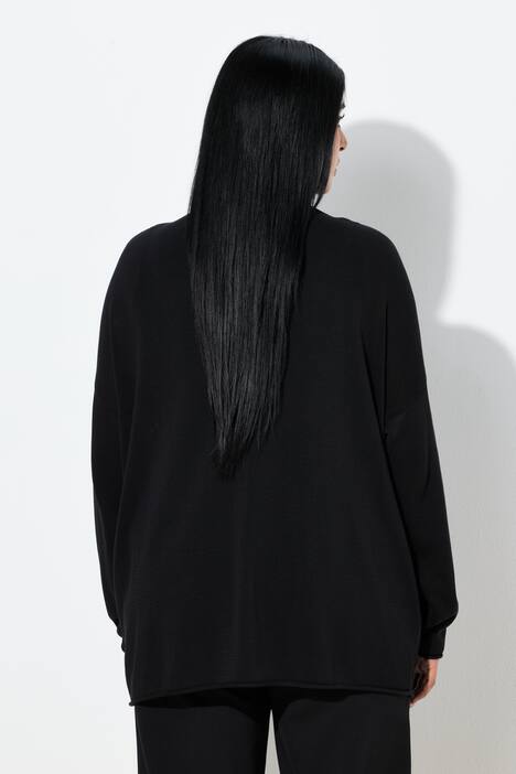 Pull à manches longues et col montant, bords roulottés, coupe Boxy Fit