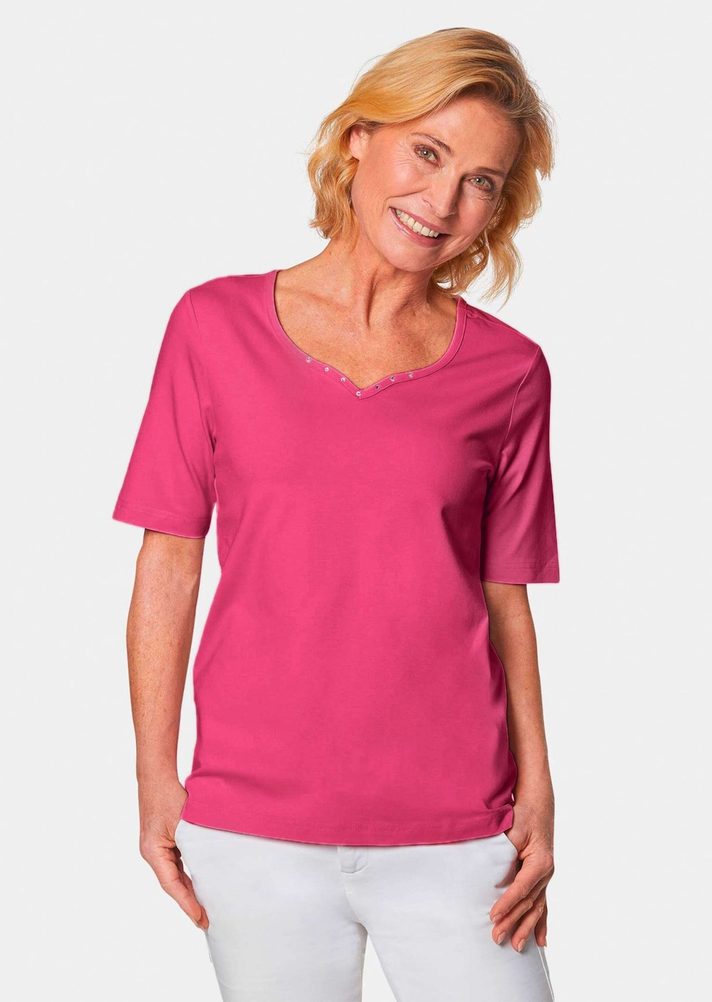 T-Shirt mit charmantem Ausschnitt und Schmucksteinchen