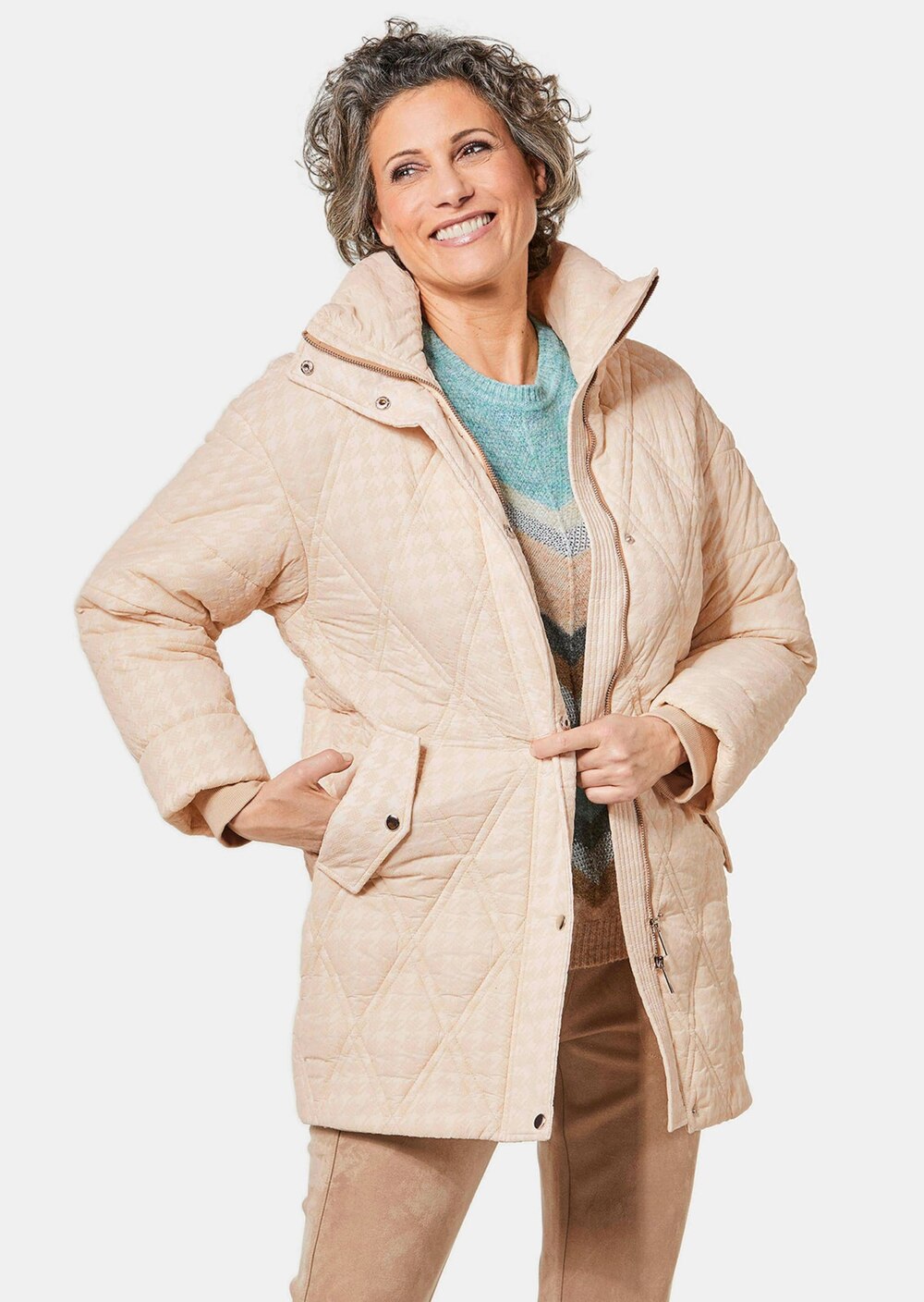 Steppjacke mit hübschem Flock-Druck