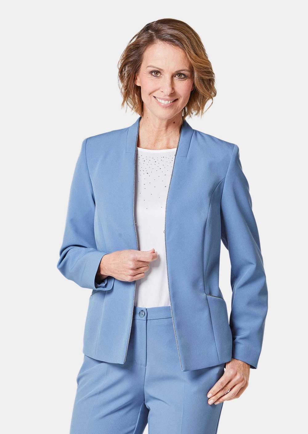 Blazer mit feinen Kontrastpaspeln