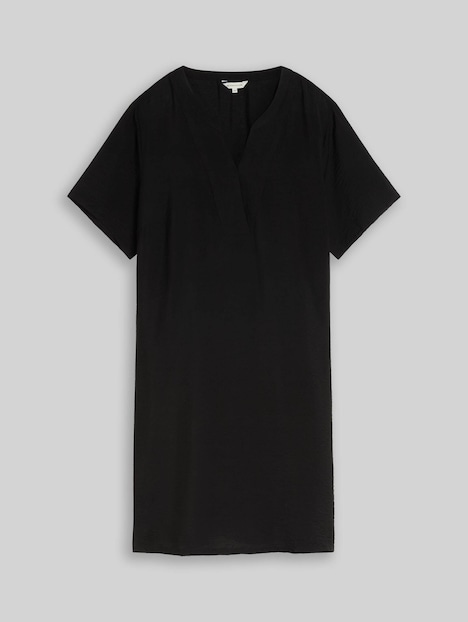 Kleid mit V-Ausschnitt