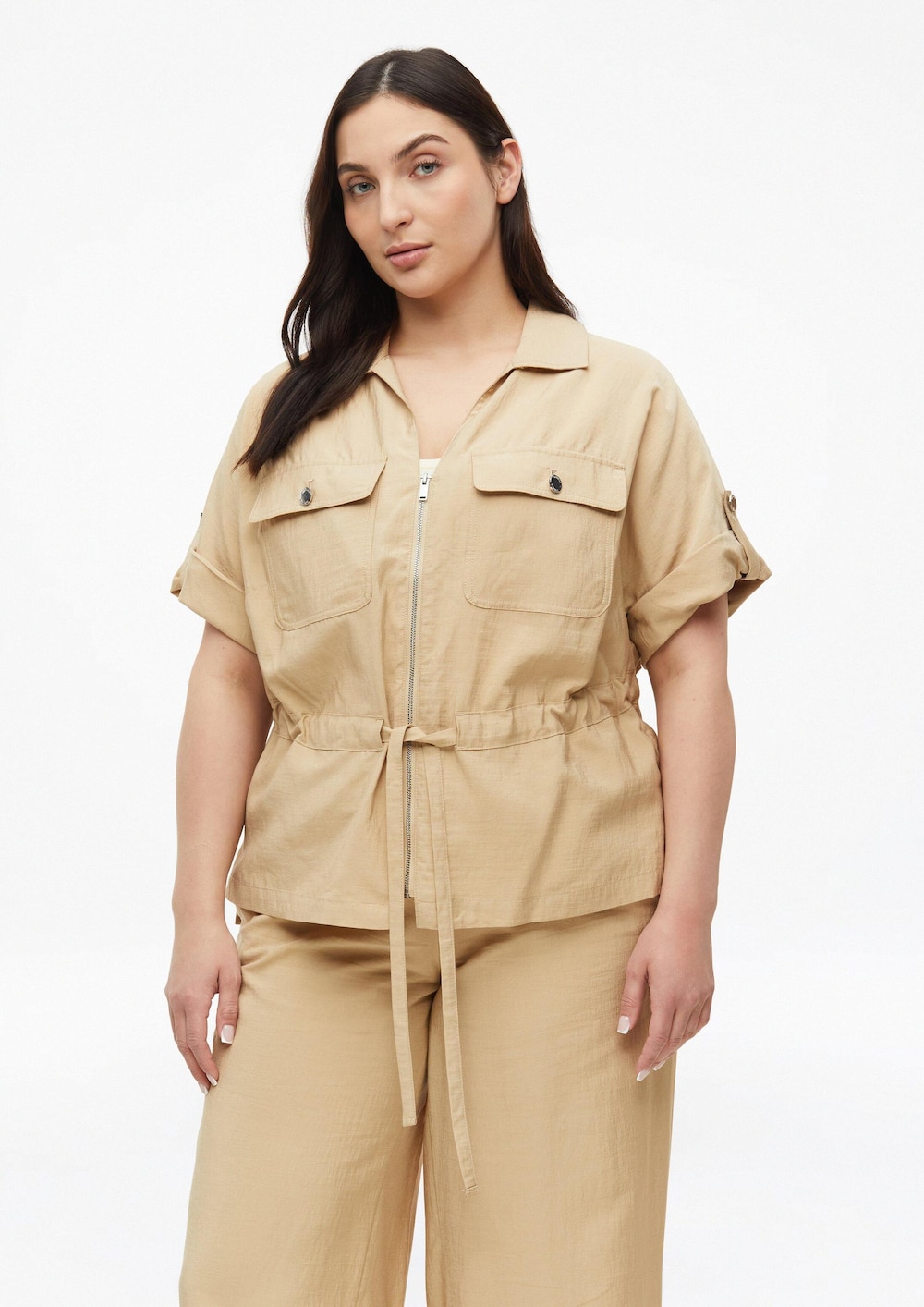 Leichte Kurzarm-Jacke mit Bindedetail
