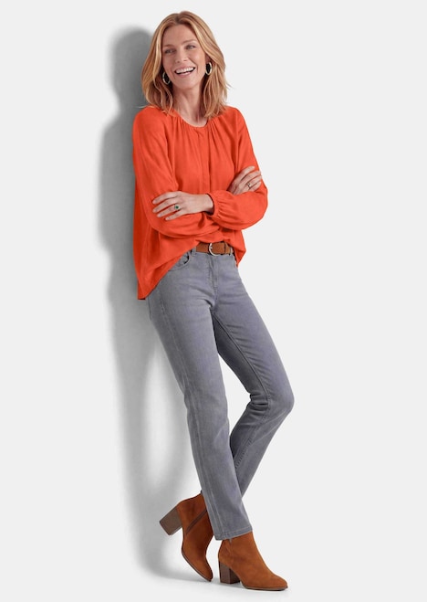 Satijnen blouse met vrouwelijke plooien