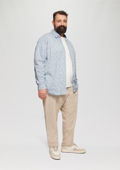 Slim Fit: Gemustertes Popeline-Hemd mit Kentkragen