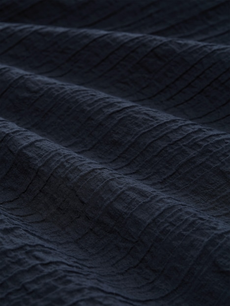 Crinkle Bluse mit V-Ausschnitt