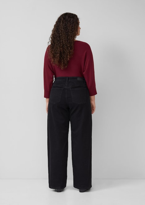 Jeans / Slim Fit / Mid Rise / Wide Leg / Superstretch