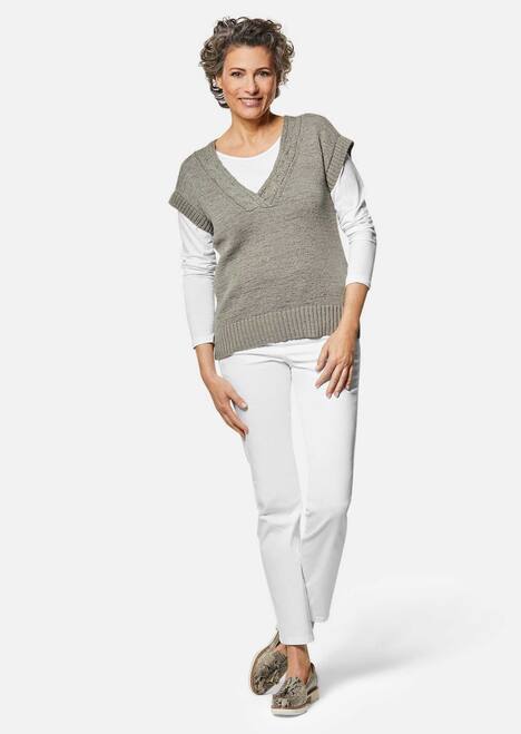 Trageangenehmer Pullunder mit modischem Ausschnitt