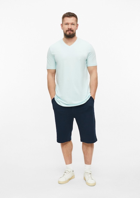 Baumwoll-T-Shirt mit Logo-Print und V-Neck