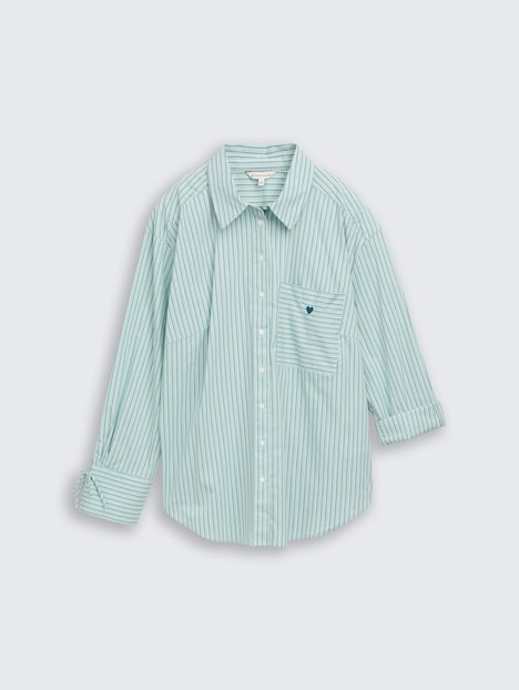 Oversize Hemdbluse mit Herz-Stickerei