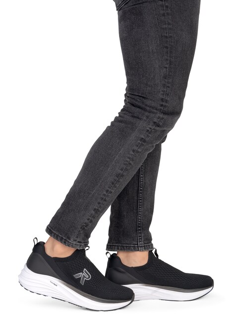 Sneaker Low U4100