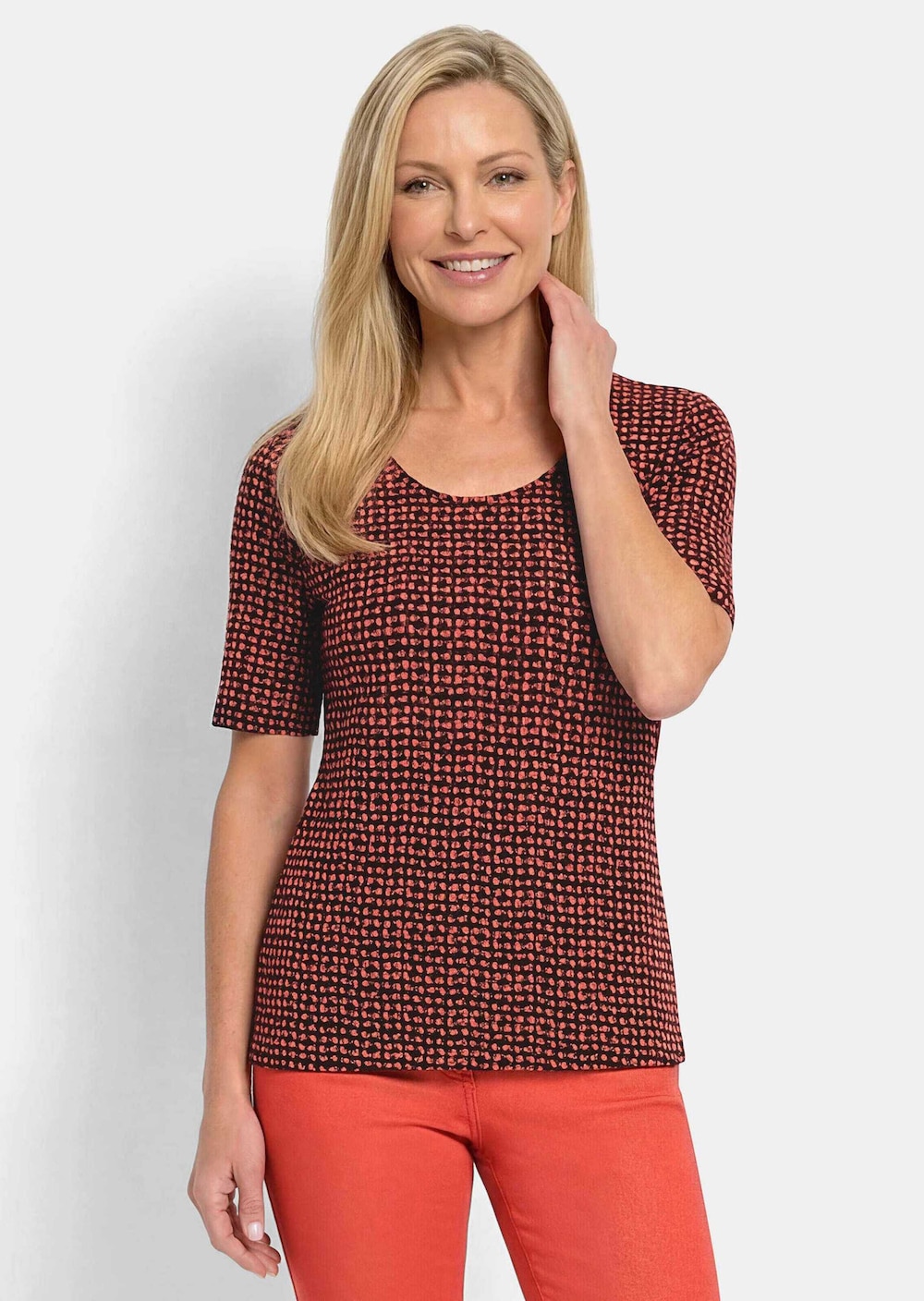 Viskoseshirt mit geometrischem Minimal Print