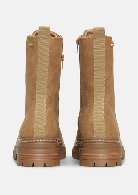 Stiefel in Leder-Optik mit Profilsohle