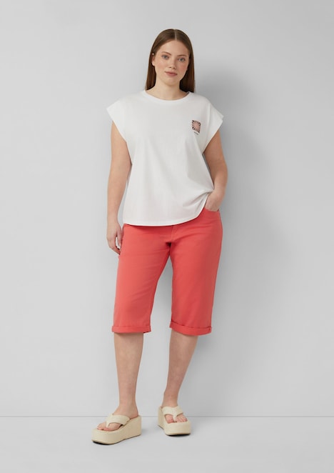 Jeans / Mid Rise / Slim Fit / Capri