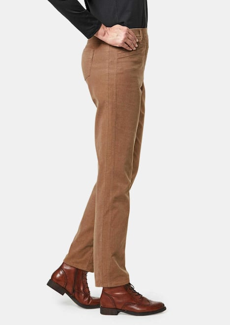 Supersofte Cordhose LOUISA mit aufwendiger Schnittführung