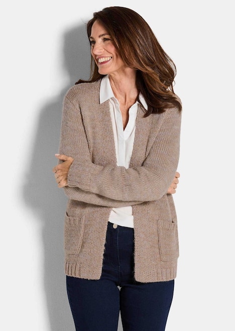 Strickjacke mit aufgesetzten Taschen