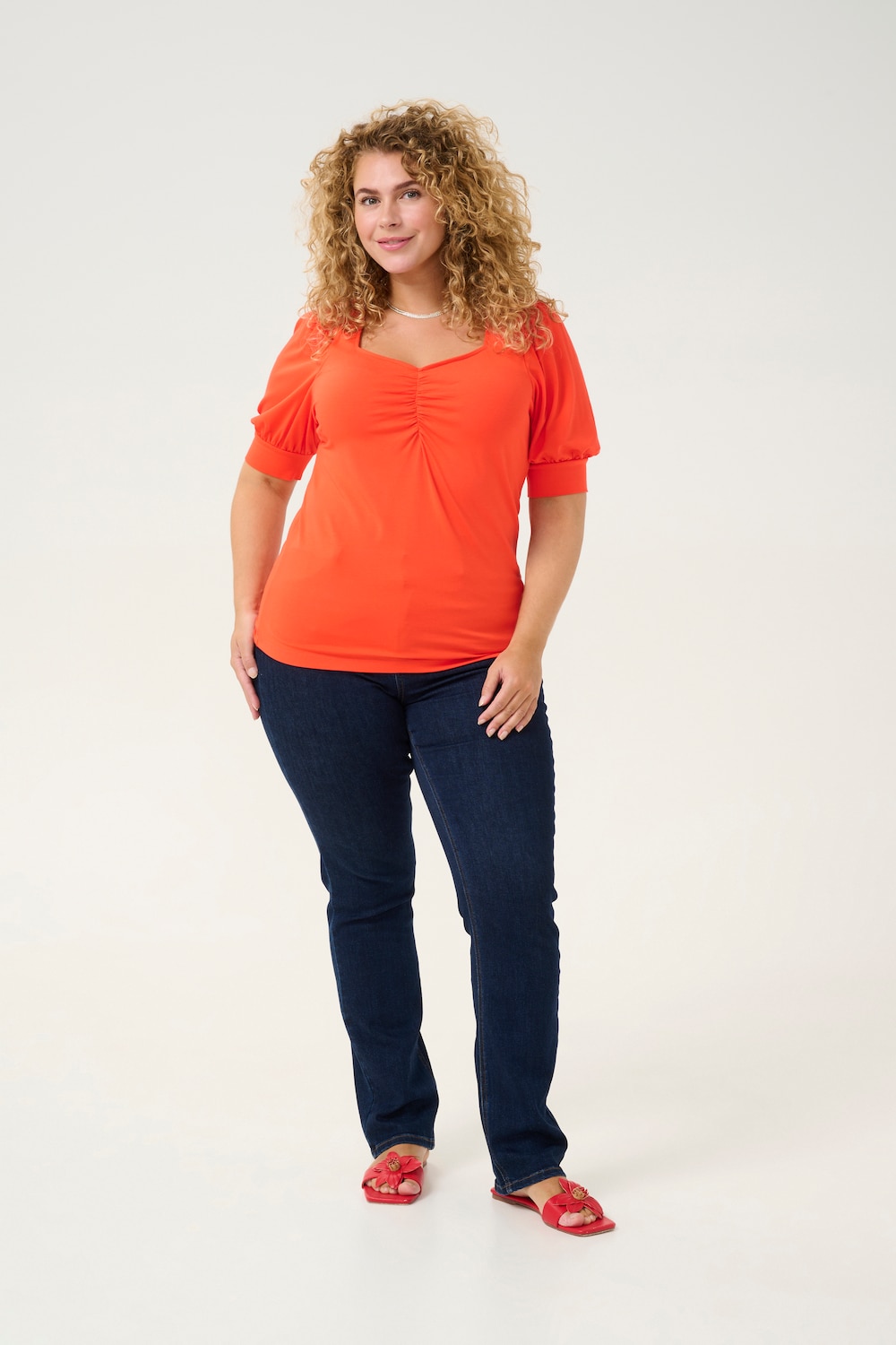 T-shirt Tight fit