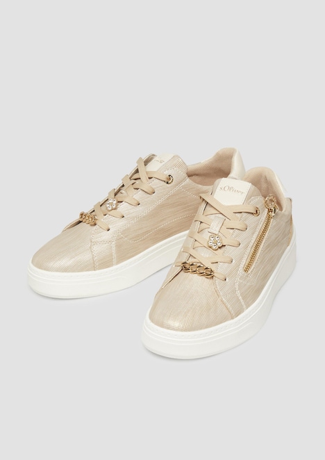 Sneaker mit Reißverschluss-Detail und Plateau-Sohle