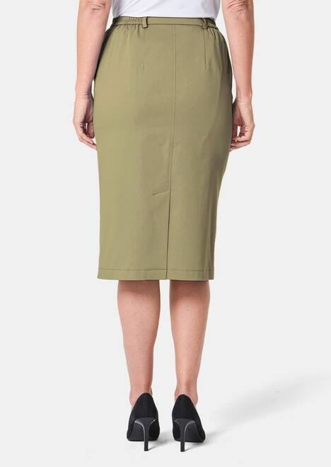 Sportlich eleganter Satinrock