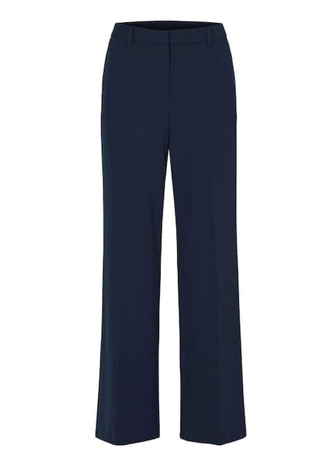 Klassische Hose mit Bügelfalten