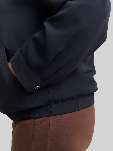 Loose Fit Blouson Jacke