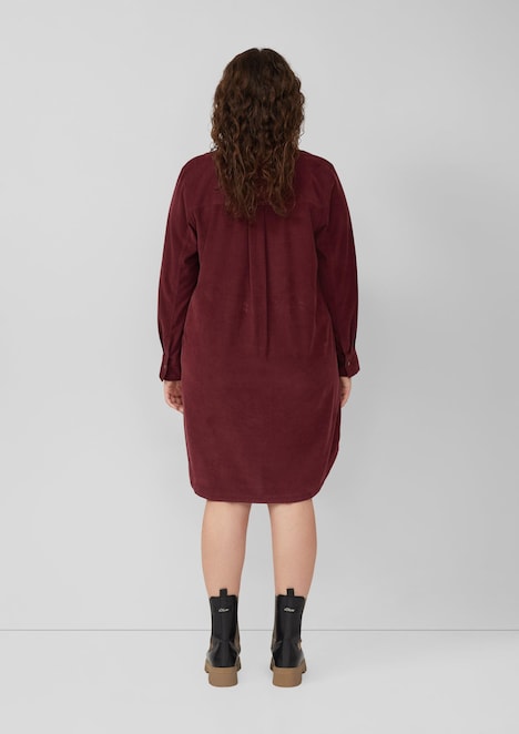 Feincord-Kleid im Relaxed Fit mit Eingrifftaschen