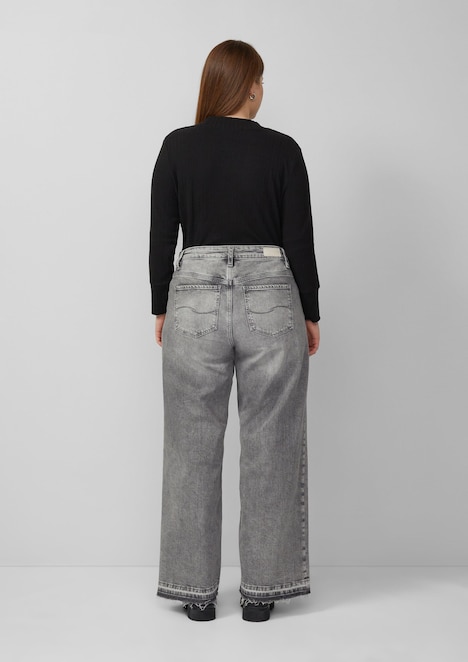 Geripptes Langarmshirt