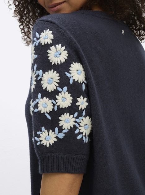 Kurzarm-Pullover Kurzarmpullover mit Blumenstickereien Kurzarm