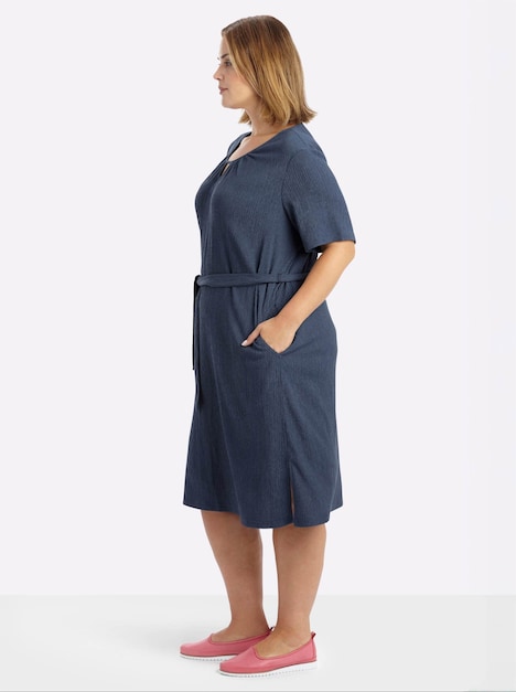 Kleid Kurzarm Ohne Kragen