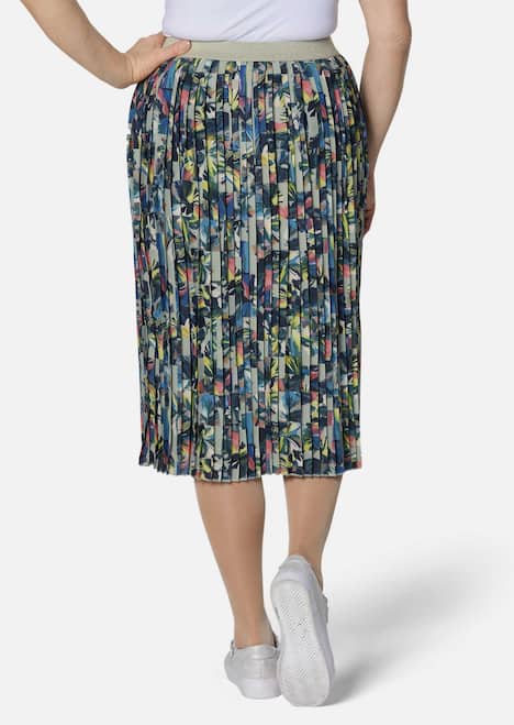 Iets zwierige gedessineerde rok