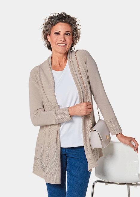 Strickjacke in raffinierter Struktur