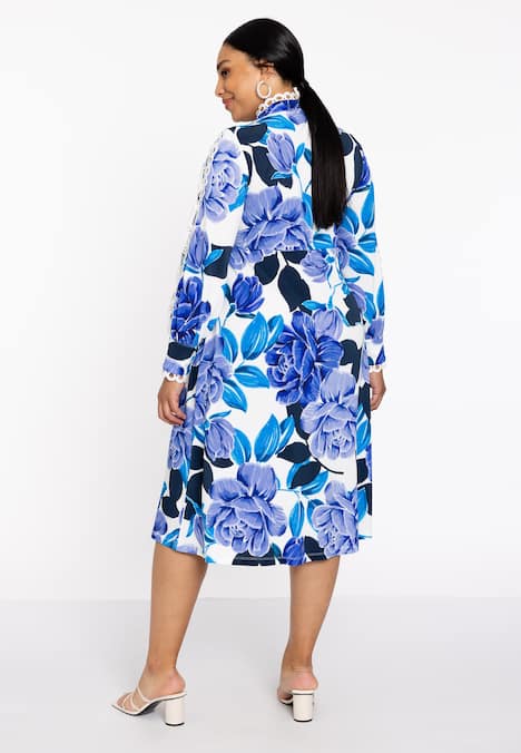 Kleid mit Blumenmuster