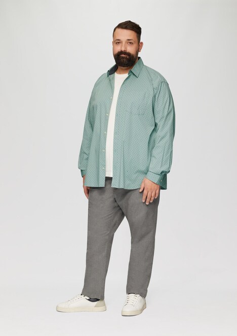 Slim Fit: Gemustertes Hemd mit Kentkragen