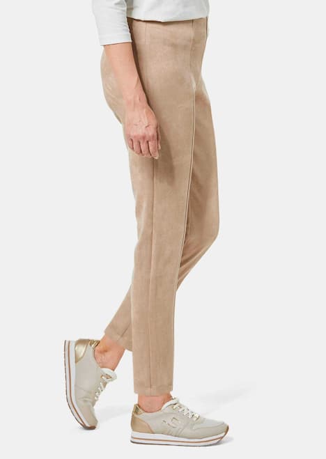 Moderne Leggings in trendigem Velourslederimitat