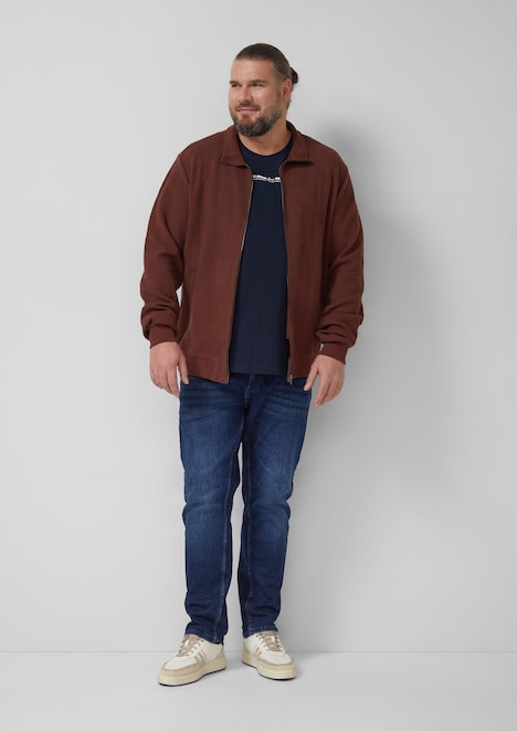 Strukturierte Sweatshirtjacke mit Stehkragen