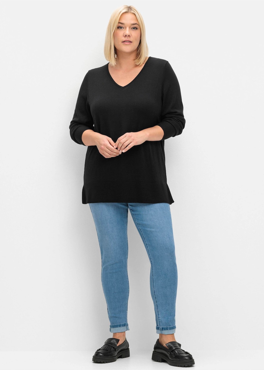 V-Ausschnitt-Pullover