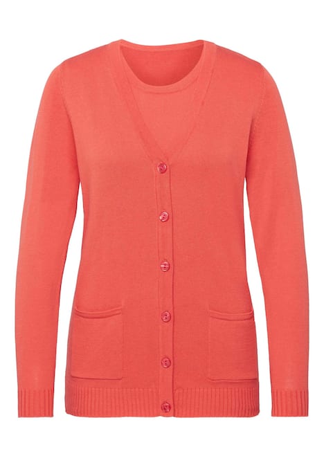 Klassisches Stricktwinset